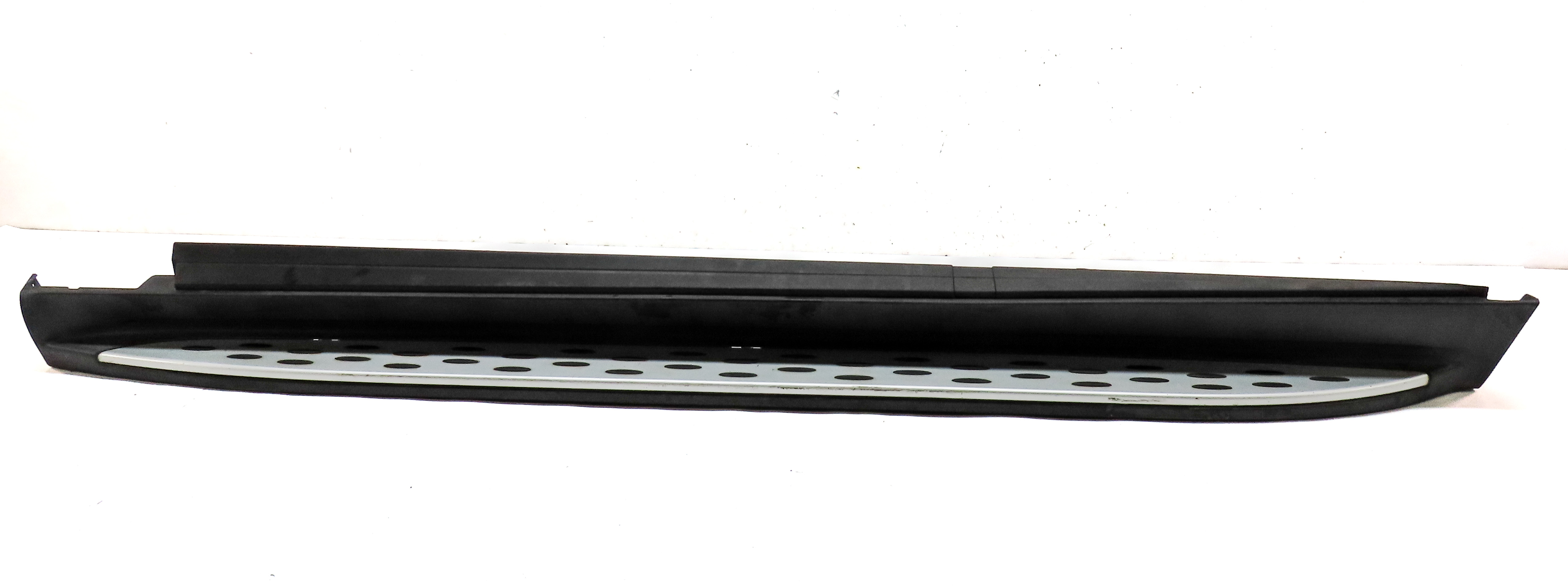 12-19 MERCEDES GLE ML CLASS (W166) LEFT DRIVER SIDE RUNNING BOARD STEP RUNNER — exact item pictured